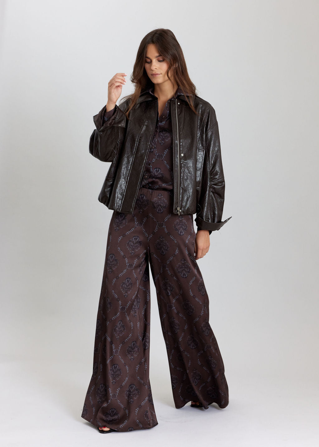 Short Jacket in Faux Leather Mike Brown