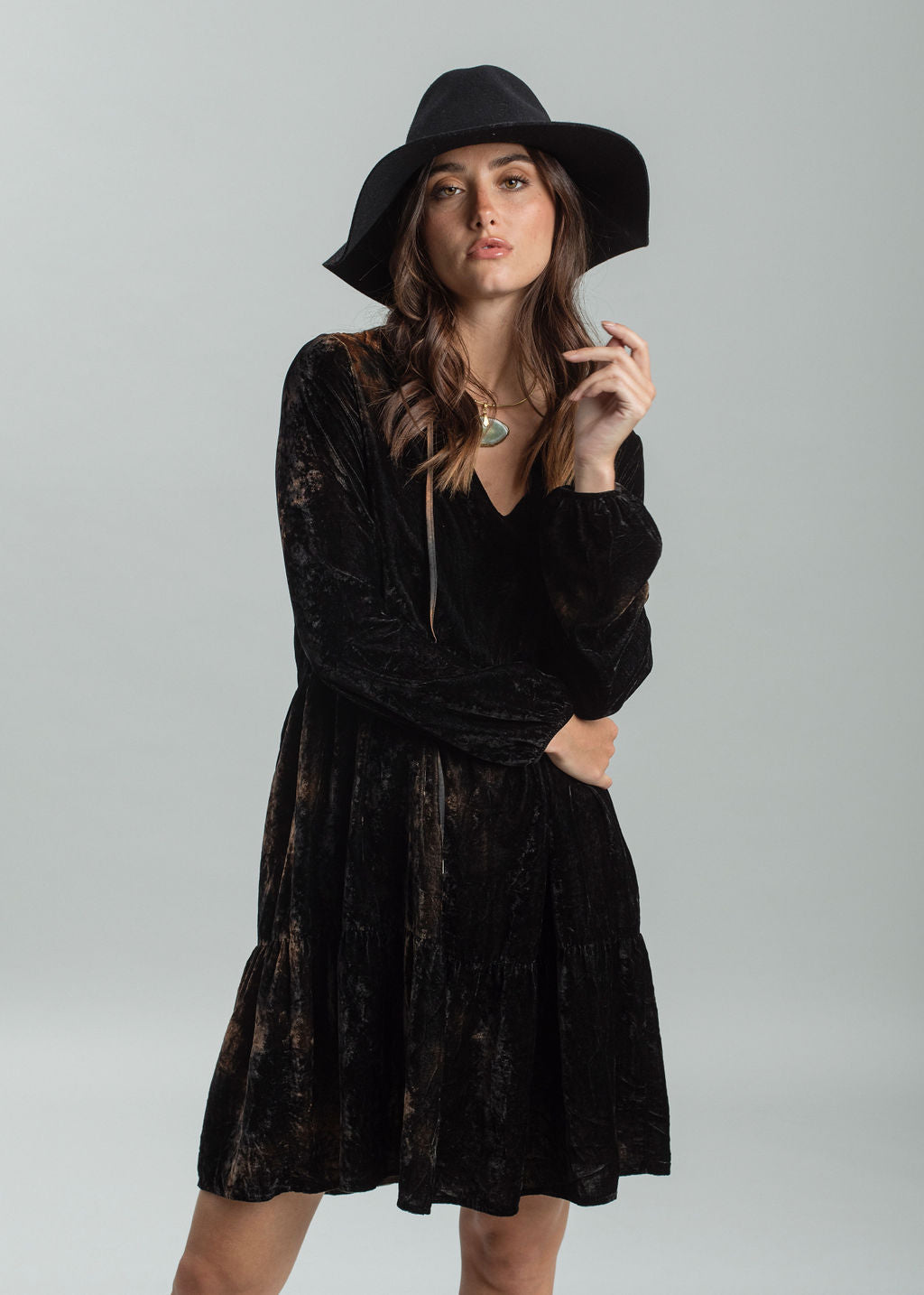 Robe évasée en velours Tie & Dye Noir | Vêtements Femme Lauren Vidal