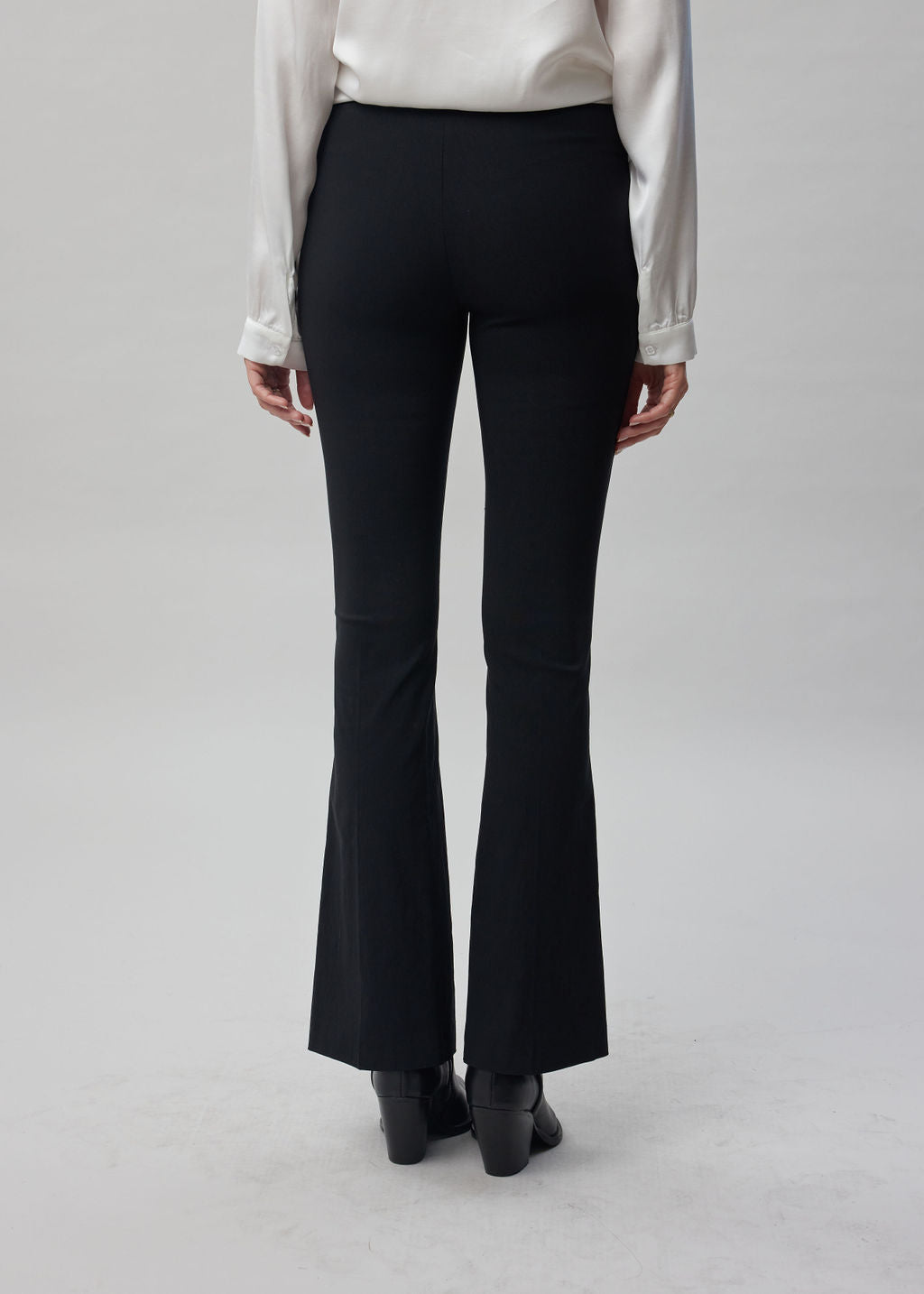Pantalon fitté évasé Noir | Vêtements Femme Lauren Vidal