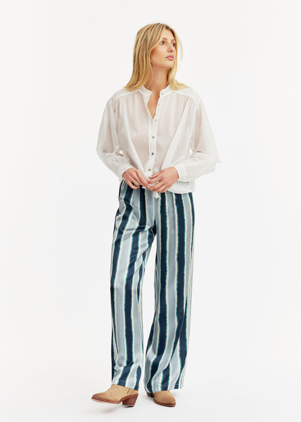 Chemise col mao en voile de coton blanc | Vêtements Femme Lauren Vidal 7